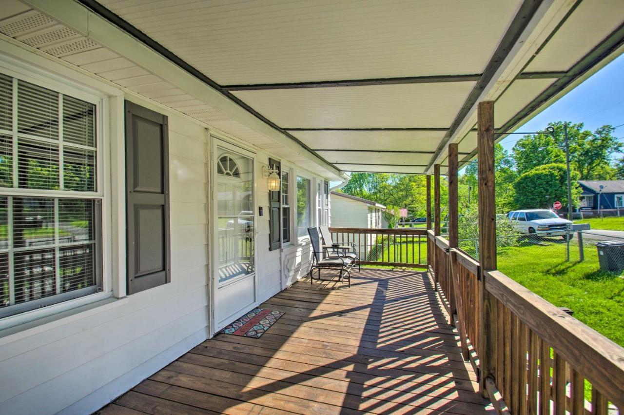 Dog-Friendly Fayetteville Home With Hot Tub! Zewnętrze zdjęcie