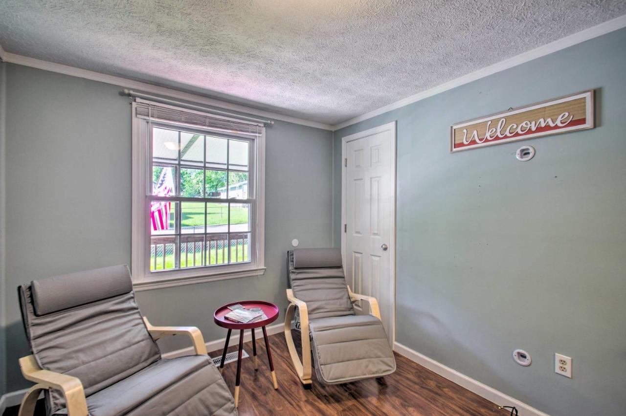 Dog-Friendly Fayetteville Home With Hot Tub! Zewnętrze zdjęcie